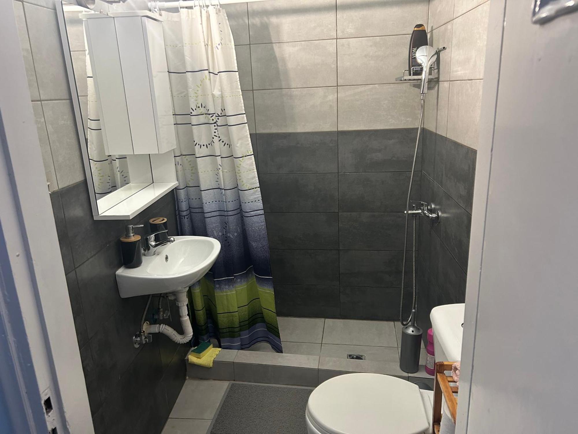 Lemonia Apartment Mégara Екстериор снимка