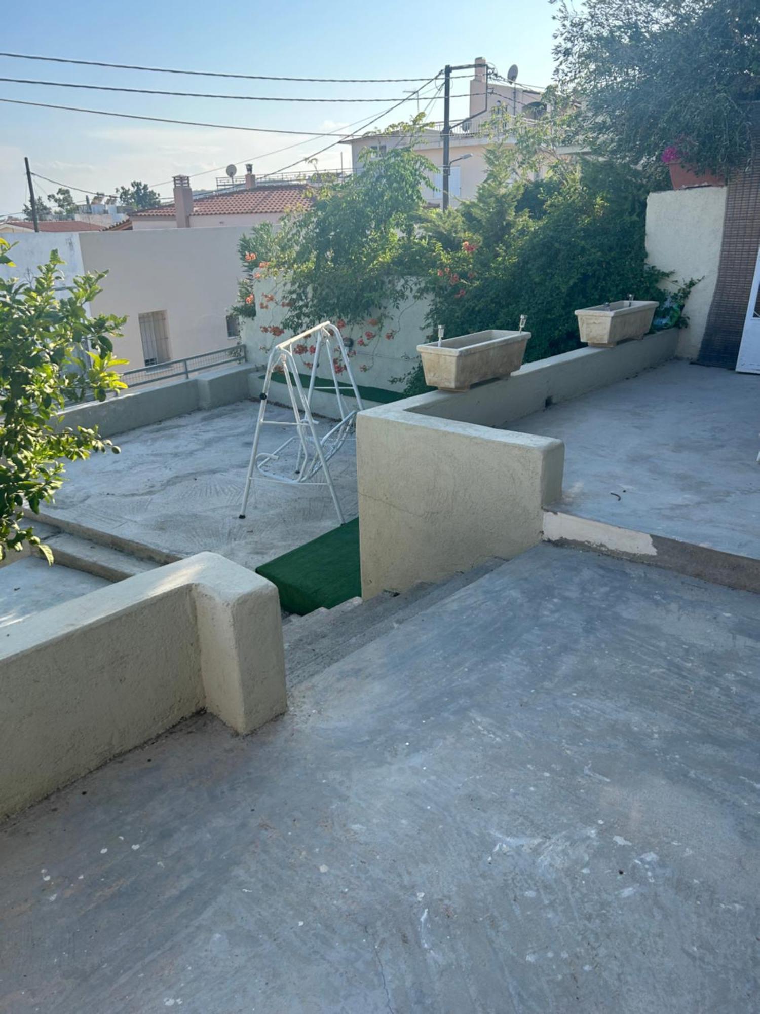 Lemonia Apartment Mégara Екстериор снимка